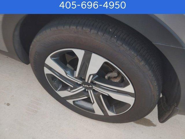 Photo of 2023 Steel Gray Kia Sorento Hybrid