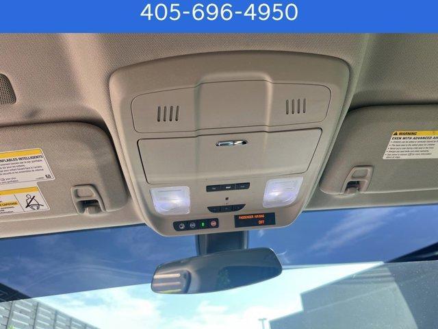 Photo of 2019 Summit White Buick Envision
