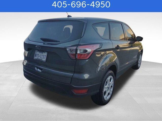 Photo of 2018 Magnetic Metallic Ford Escape