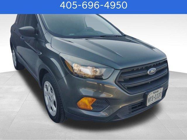 Photo of 2018 Magnetic Metallic Ford Escape