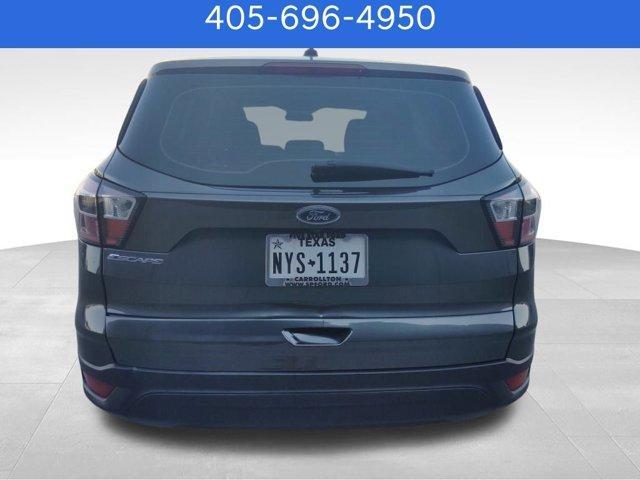 Photo of 2018 Magnetic Metallic Ford Escape
