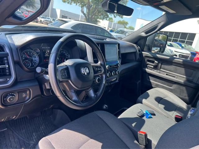 Photo of 2023 Diamond Black Crystal Pearlcoat RAM 2500