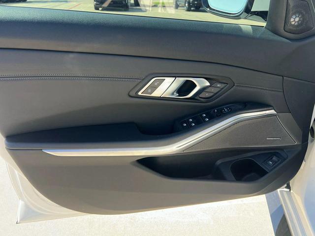 Photo of 2023 Alpine White BMW M3