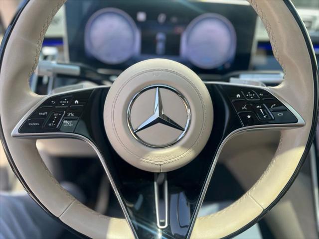 Photo of 2021 designo Diamond White Mercedes-Benz S-Class