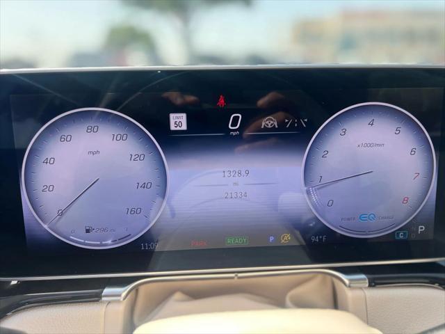 Photo of 2021 designo Diamond White Mercedes-Benz S-Class
