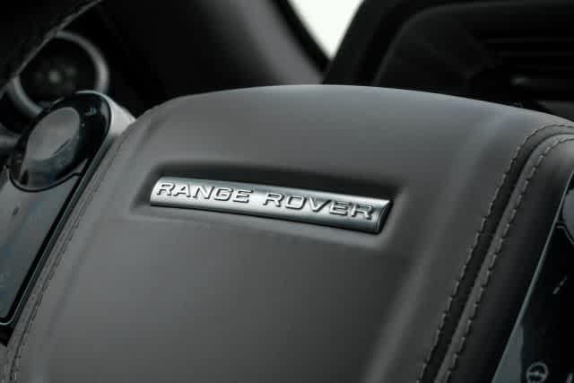 Photo of 2020 Seoul Pearl Silver Metallic Land Rover Range Rover Evoque