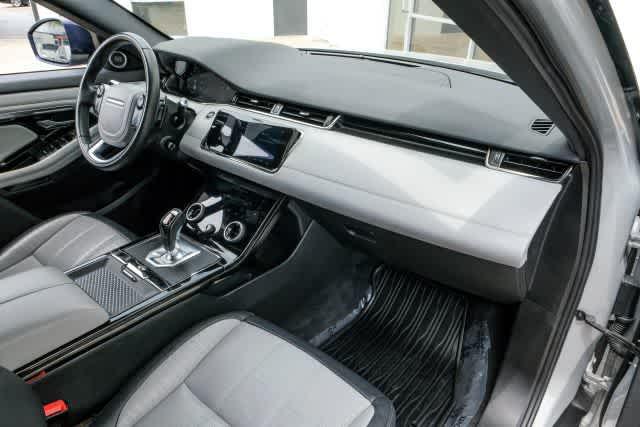 Photo of 2020 Seoul Pearl Silver Metallic Land Rover Range Rover Evoque