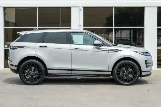 Photo of 2020 Seoul Pearl Silver Metallic Land Rover Range Rover Evoque