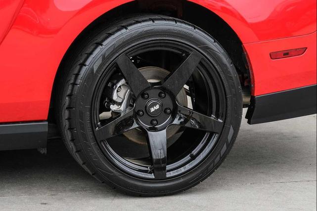 Photo of 2012 Race Red Ford Mustang