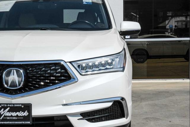 Photo of 2017 White Diamond Pearl Acura MDX