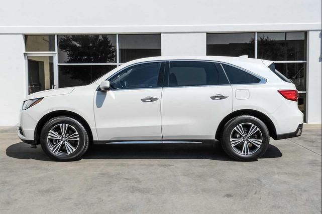Photo of 2017 White Diamond Pearl Acura MDX