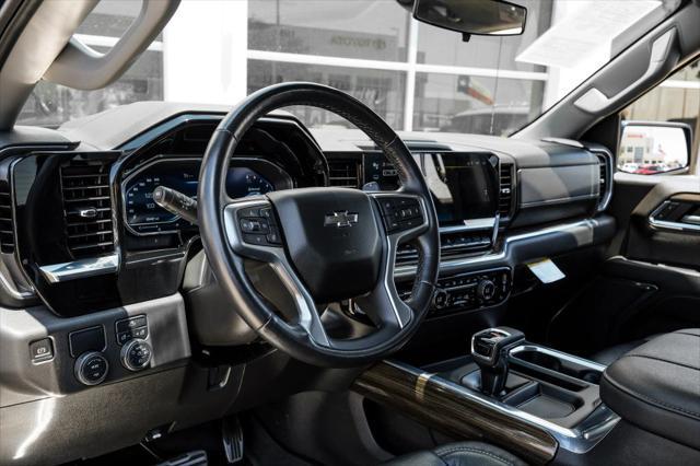 Photo of 2023 Black Chevrolet Silverado 1500
