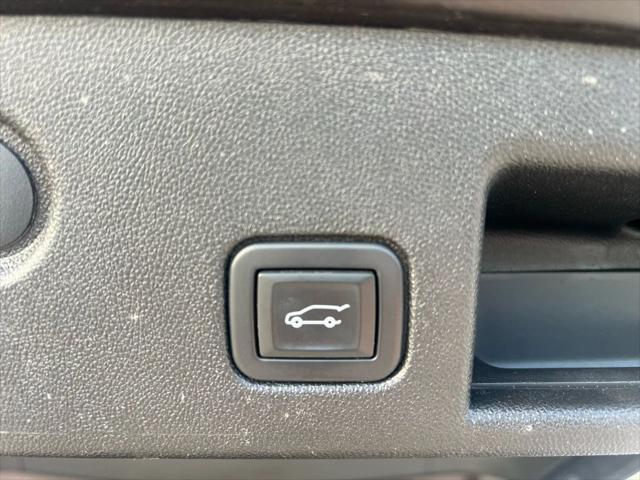 Photo of 2020 Chocolate Metallic Chevrolet Equinox
