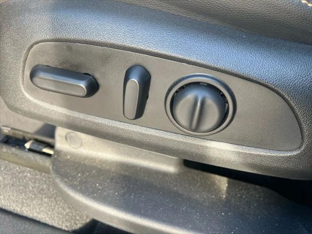 Photo of 2020 Chocolate Metallic Chevrolet Equinox