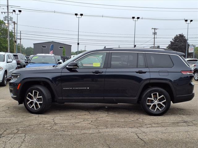 Photo of 2024 Midnight Sky Jeep Grand Cherokee L