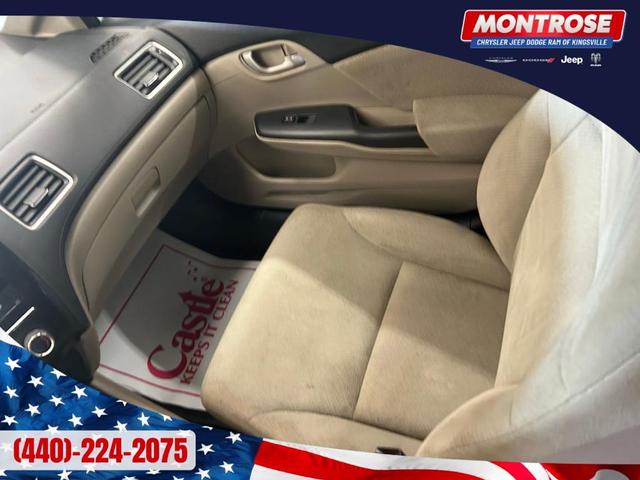 Photo of 2013 White Honda Civic