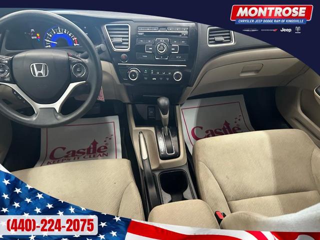 Photo of 2013 White Honda Civic