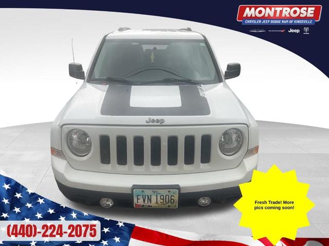 Photo of 2017 Bright White Clearcoat Jeep Patriot