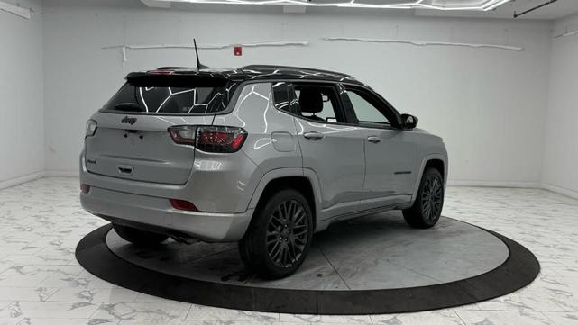 Photo of 2022 Billet Silver Metallic Clearcoat Jeep Compass