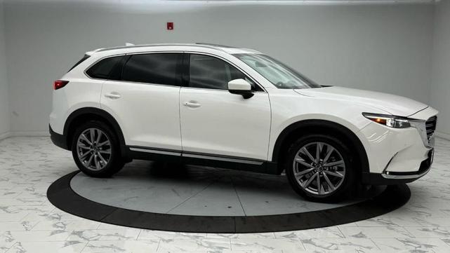 Photo of 2023 Snowflake White Pearl Mazda CX-9