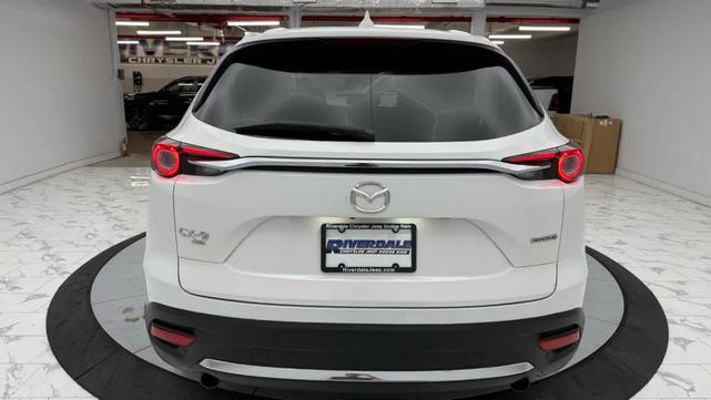 Photo of 2023 Snowflake White Pearl Mazda CX-9
