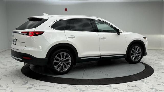 Photo of 2023 Snowflake White Pearl Mazda CX-9