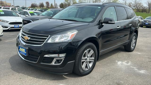 Photo of 2017 Mosaic Black Metallic Chevrolet Traverse