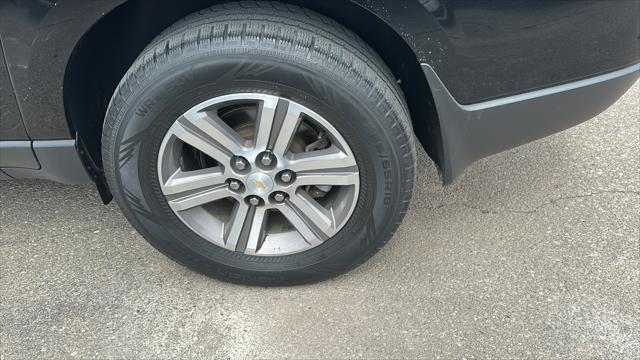 Photo of 2017 Mosaic Black Metallic Chevrolet Traverse