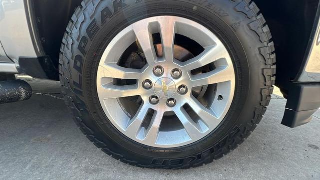 Photo of 2018 Silver Ice Metallic Chevrolet Silverado 1500