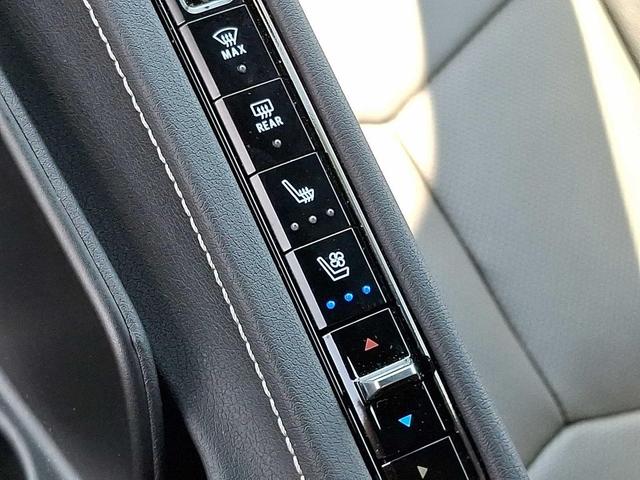 Photo of 2024 Black Chevrolet Corvette