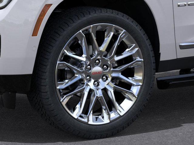 Photo of 2025 White Frost Tricoat GMC Yukon XL