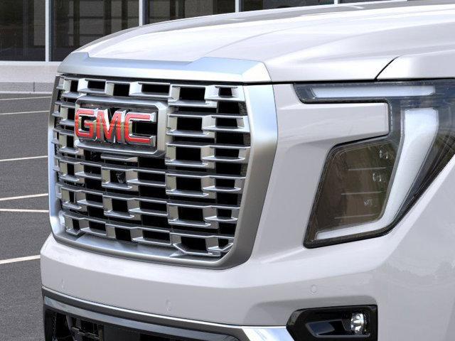 Photo of 2025 White Frost Tricoat GMC Yukon XL