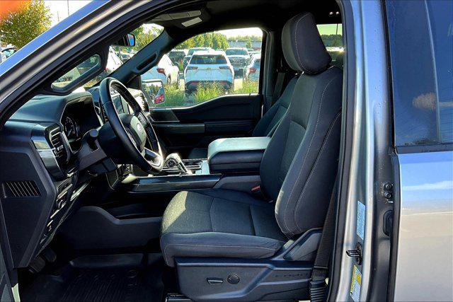 Photo of 2022 Iconic Silver Metallic Ford F-150