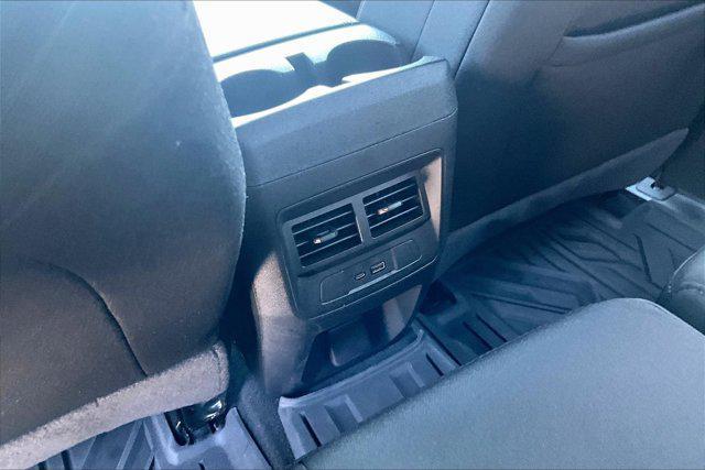 Photo of 2024 Onyx Black GMC Canyon
