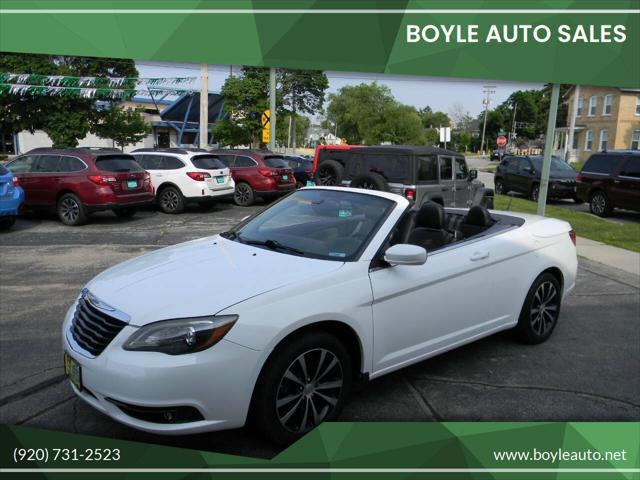 2011 Chrysler 200