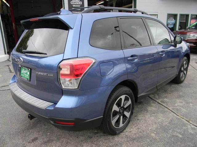 Photo of 2018 Quartz Blue Pearl Subaru Forester