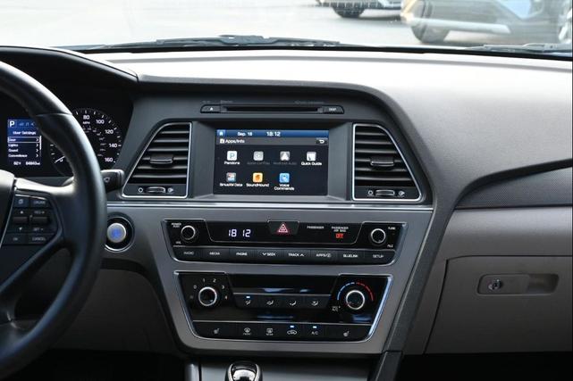Photo of 2017 Lakeside Blue Hyundai SONATA