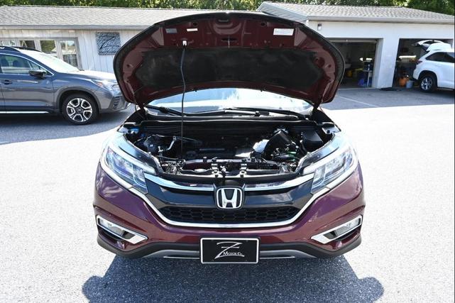 Photo of 2015 Basque Red Pearl II Honda CR-V