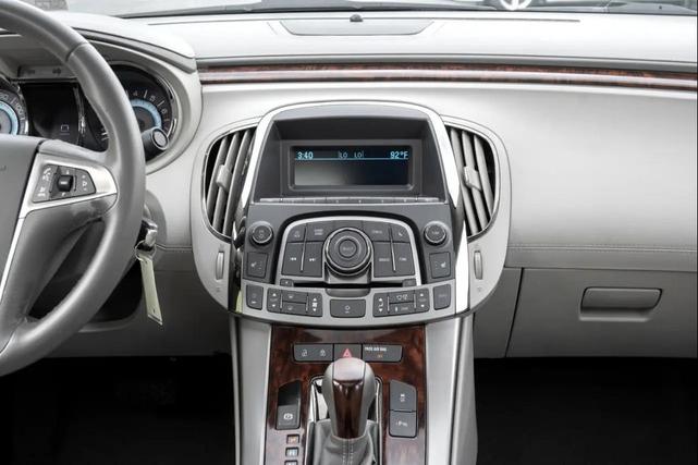 Photo of 2012 Quicksilver Metallic Buick LaCrosse