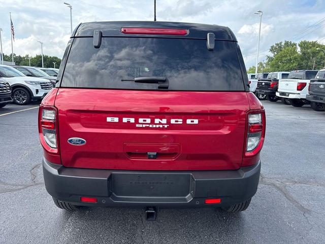 Photo of 2021 Rapid Red Metallic Tinted Clearcoat Ford Bronco Sport