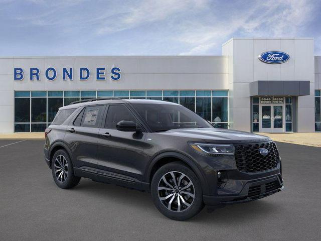 Photo of 2025 Agate Black Metallic Ford Explorer