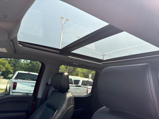 Photo of 2023 Hot Pepper Red Metallic Tinted Clearcoat Ford F-150