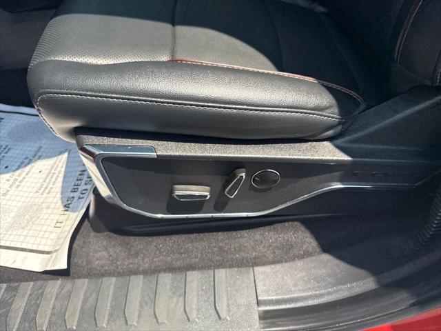 Photo of 2023 Hot Pepper Red Metallic Tinted Clearcoat Ford F-150