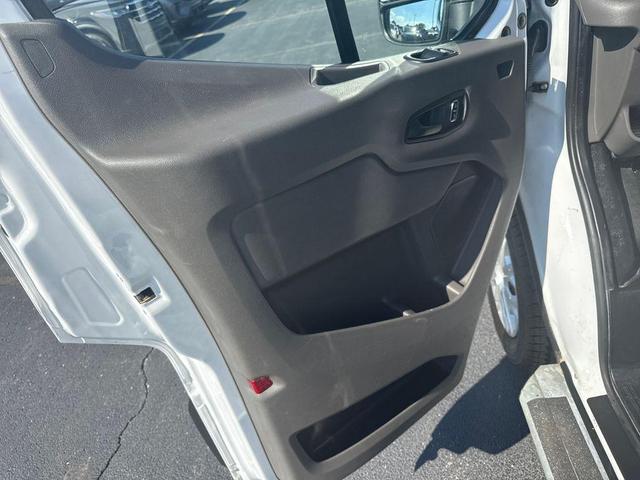 Photo of 2023 Oxford White Ford Transit-250