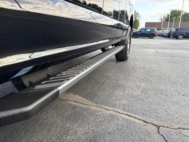 Photo of 2018 Shadow Black Ford F-150