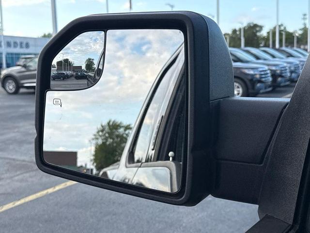 Photo of 2018 Shadow Black Ford F-150