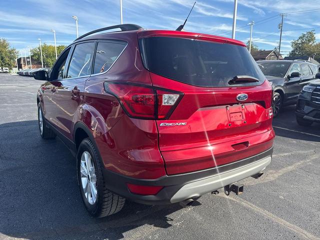 Photo of 2019 Ruby Red Metallic Tinted Clearcoat Ford Escape