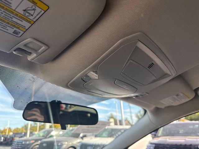 Photo of 2019 Ruby Red Metallic Tinted Clearcoat Ford Escape