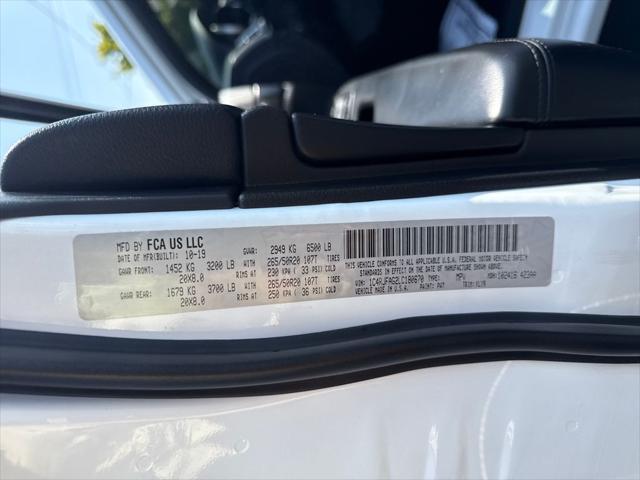 Photo of 2020 Bright White Clearcoat Jeep Grand Cherokee