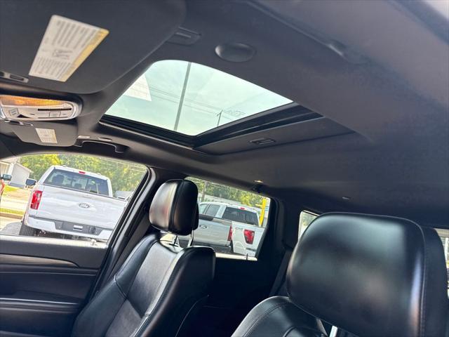 Photo of 2020 Bright White Clearcoat Jeep Grand Cherokee